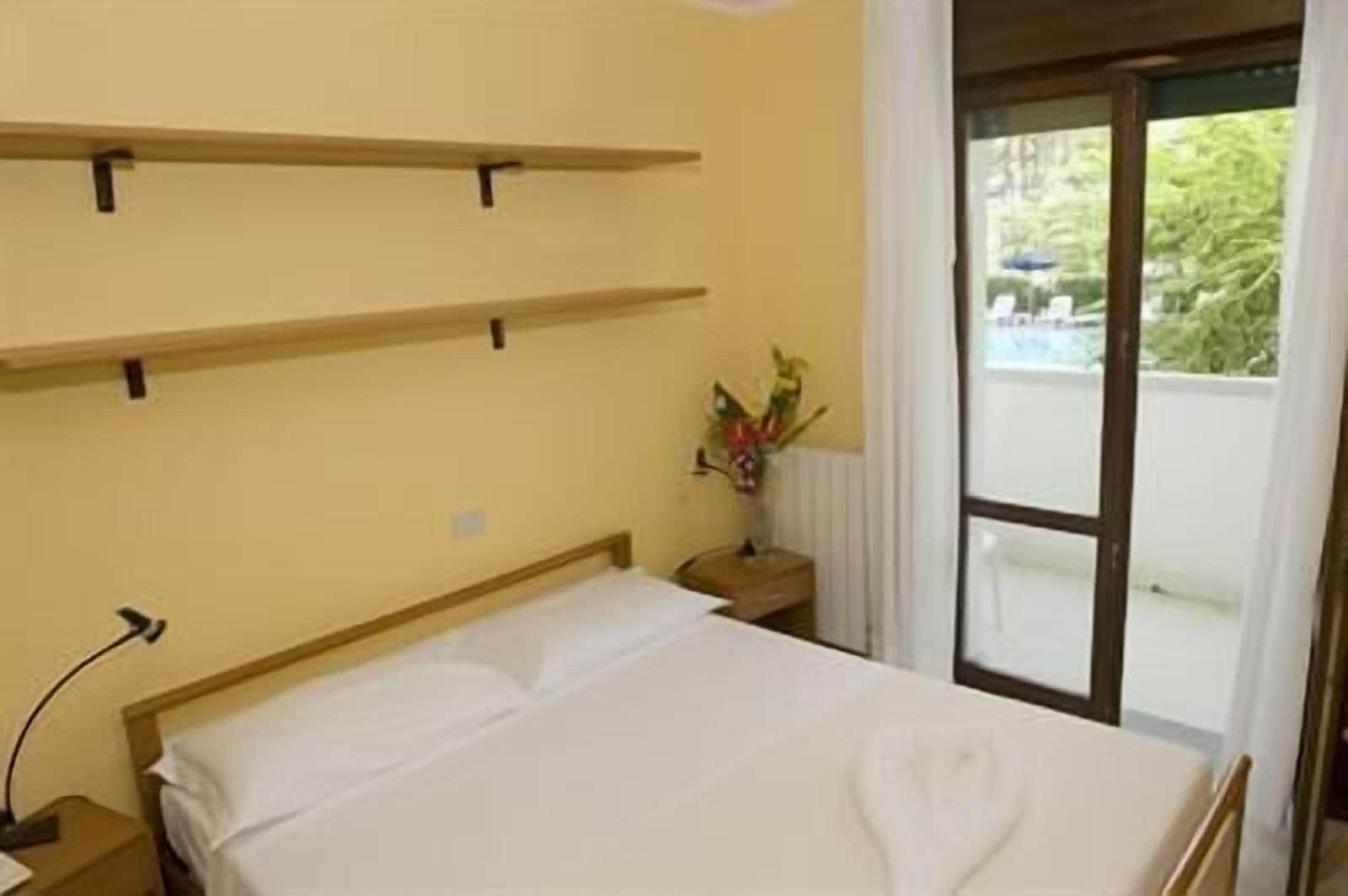Hotel Rosa Dei Venti Λινιάνο Σαμπιαντόρο Εξωτερικό φωτογραφία