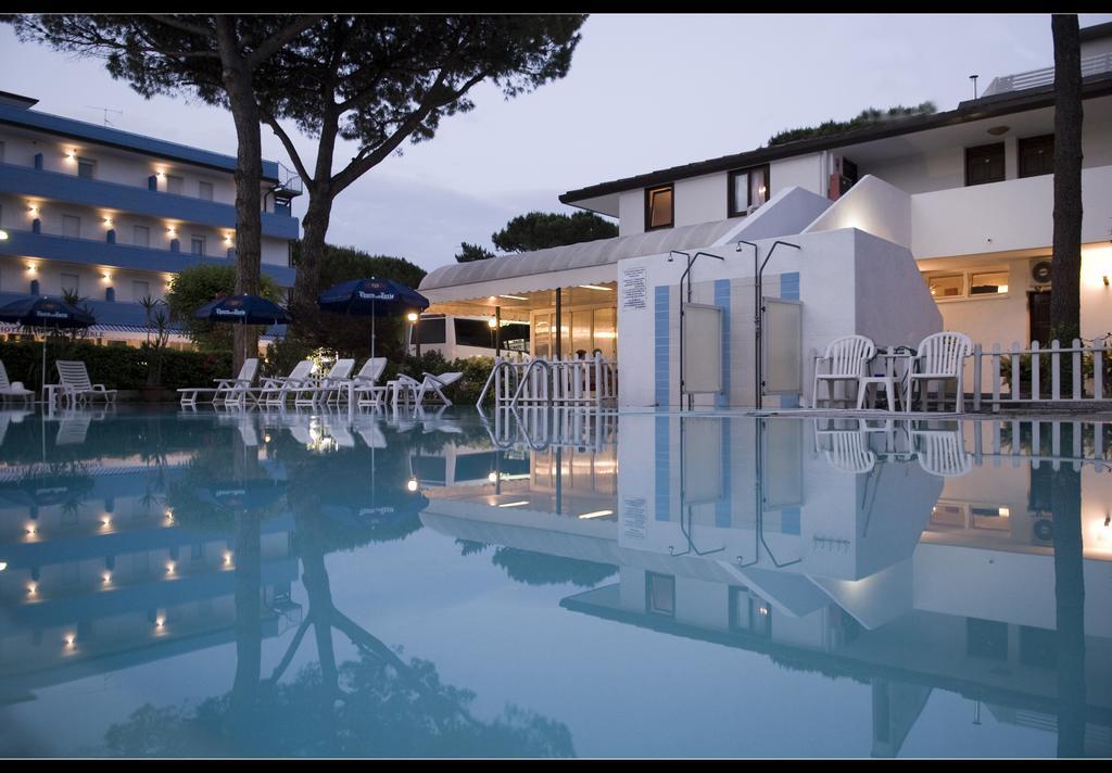 Hotel Rosa Dei Venti Λινιάνο Σαμπιαντόρο Εξωτερικό φωτογραφία