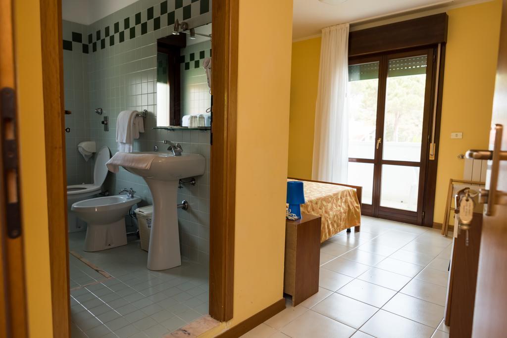Hotel Rosa Dei Venti Λινιάνο Σαμπιαντόρο Δωμάτιο φωτογραφία