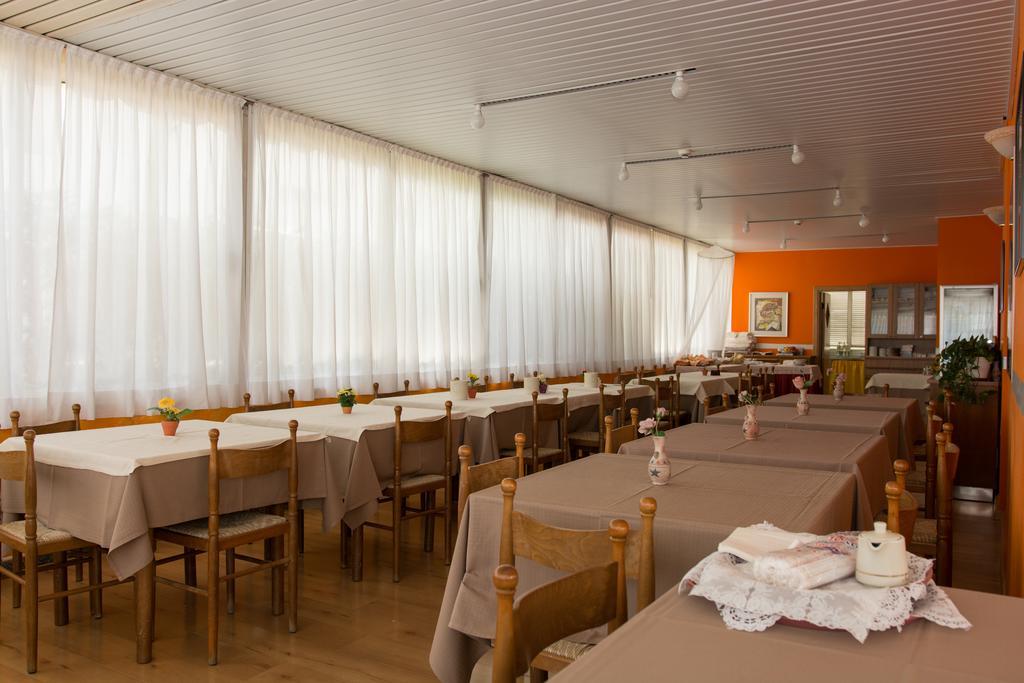 Hotel Rosa Dei Venti Λινιάνο Σαμπιαντόρο Εξωτερικό φωτογραφία