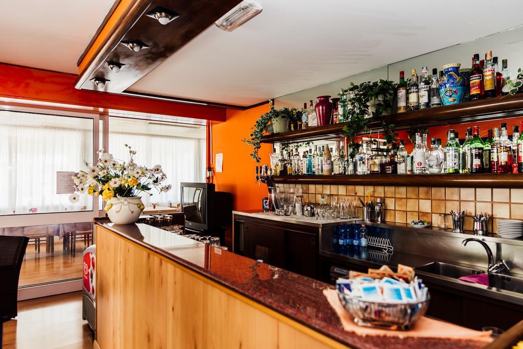 Hotel Rosa Dei Venti Λινιάνο Σαμπιαντόρο Εξωτερικό φωτογραφία