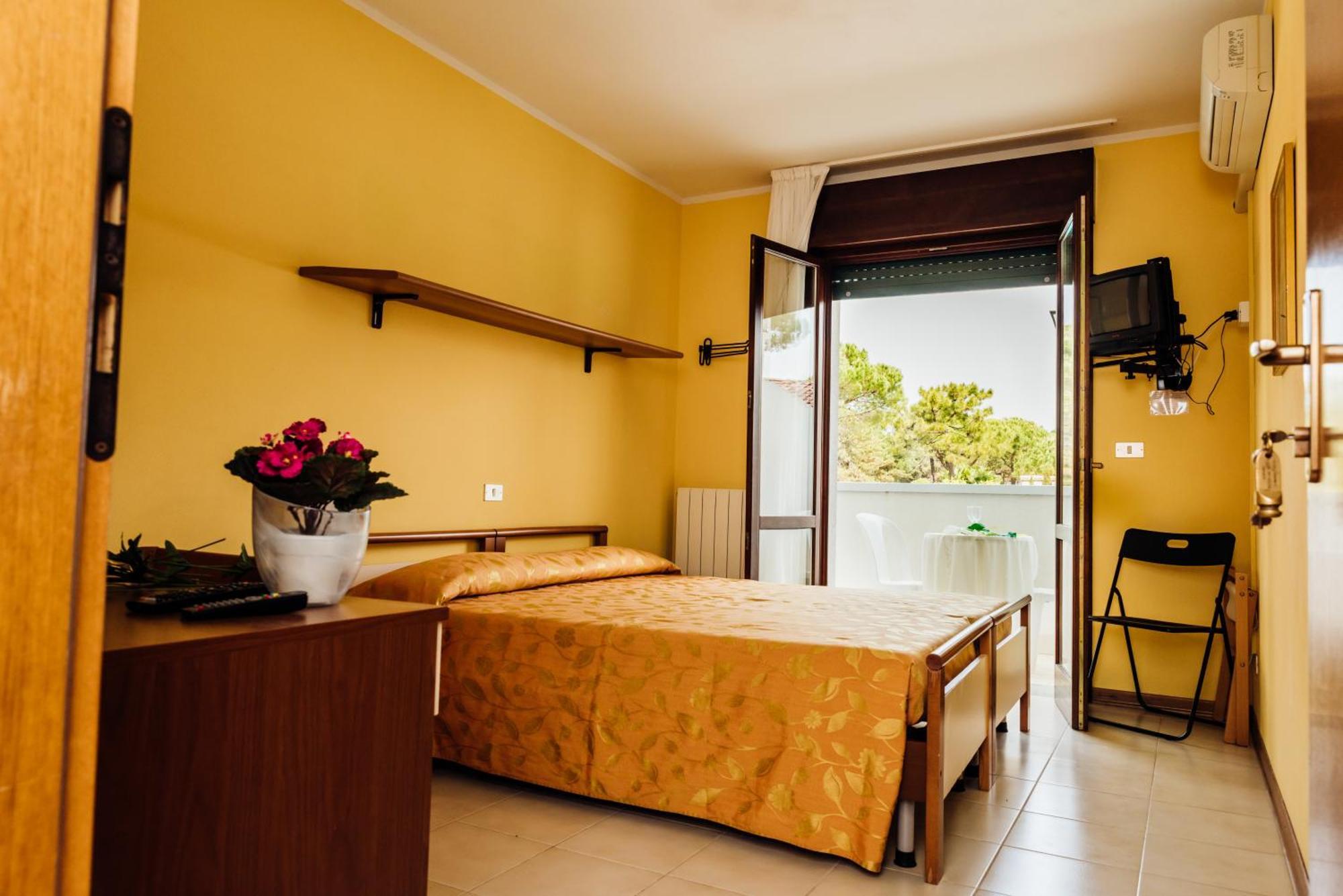 Hotel Rosa Dei Venti Λινιάνο Σαμπιαντόρο Δωμάτιο φωτογραφία