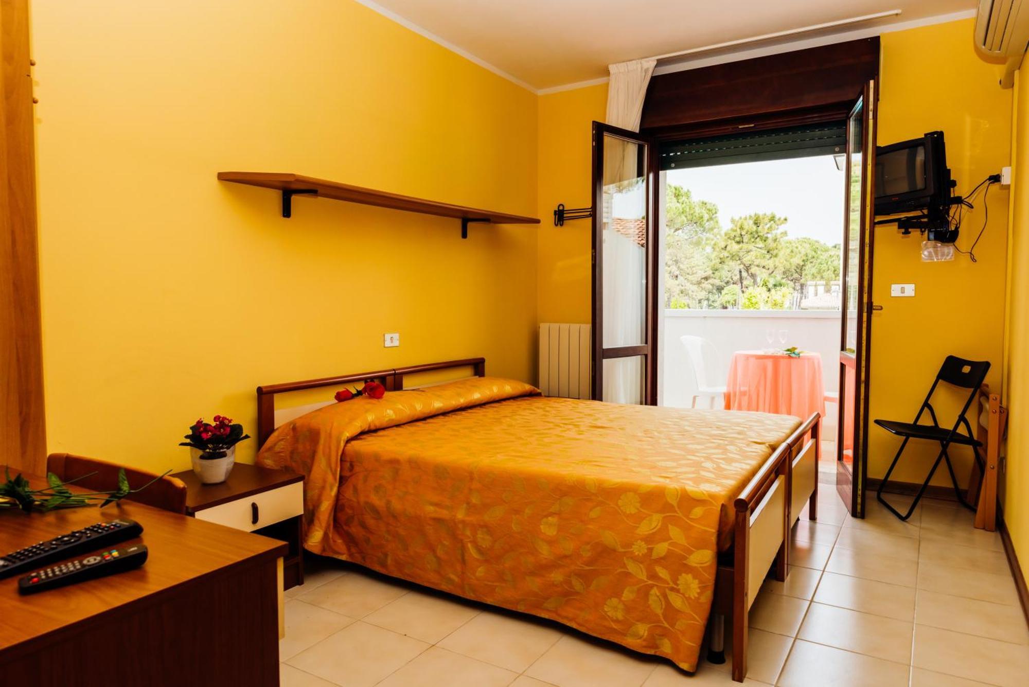 Hotel Rosa Dei Venti Λινιάνο Σαμπιαντόρο Δωμάτιο φωτογραφία